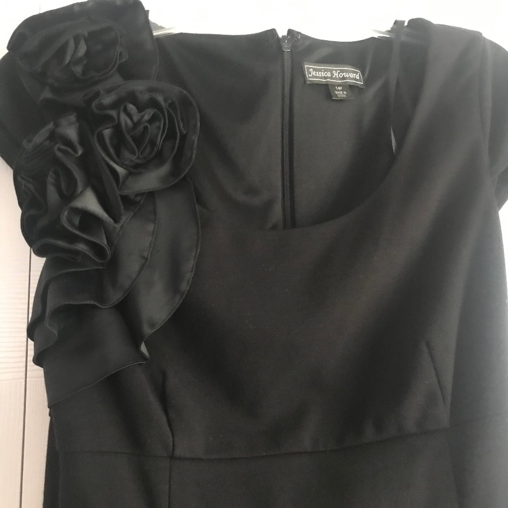 Jessica Howard Dress